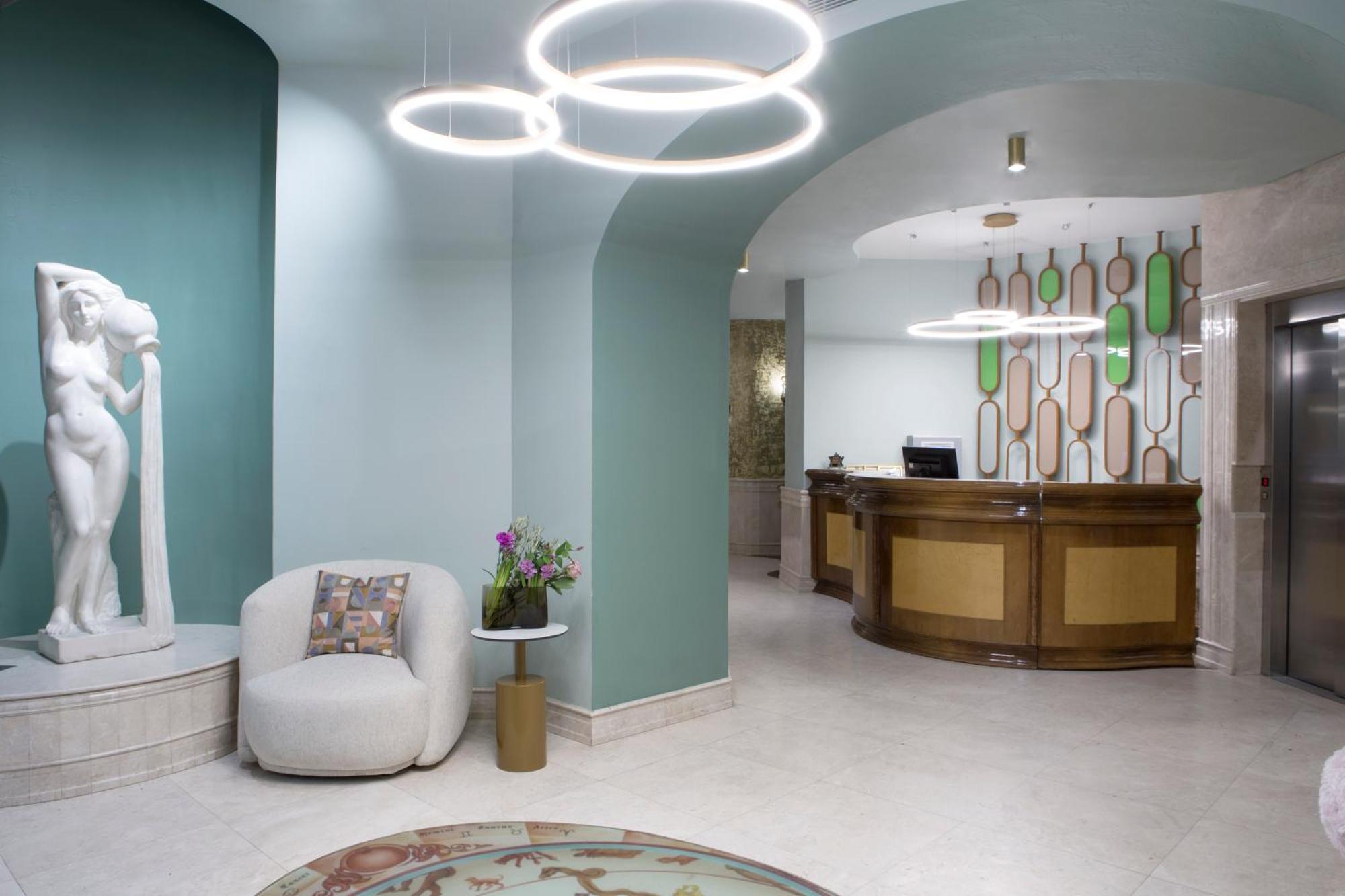 Venezia By Zeus International Hotel